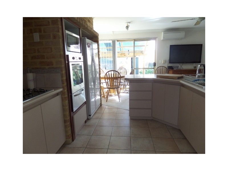 41B OAKAPPLE DRIVE, Duncraig WA 6023