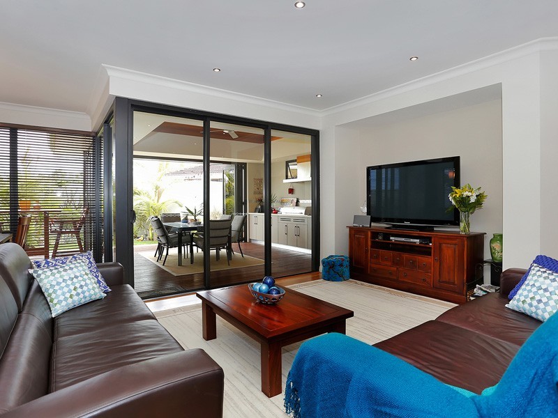 5B Cant Court, Hillarys WA 6025