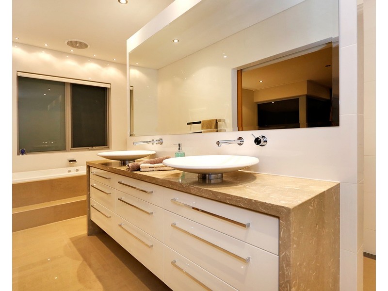75 THE ESPLANADE, Mount Pleasant WA 6153