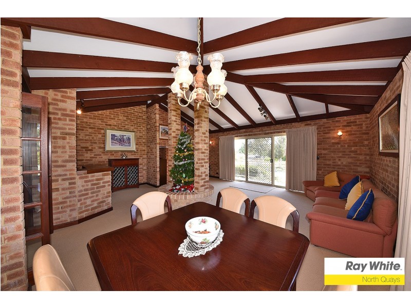 2 Buckthorn Court, Duncraig WA 6023