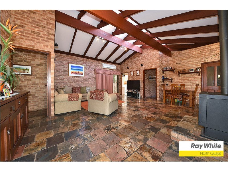 2 Buckthorn Court, Duncraig WA 6023