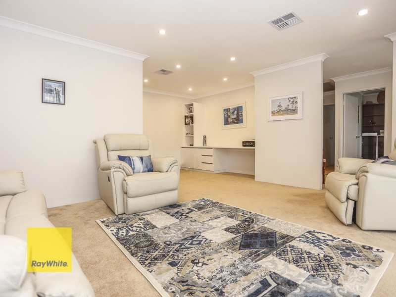 35 Alfreton Way, Duncraig WA 6023