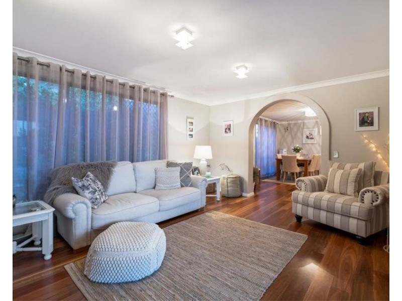 3 Bernard Manning Drive, Duncraig WA 6023