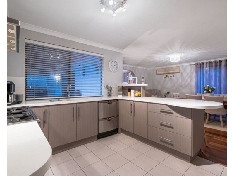 3 Bernard Manning Drive, Duncraig WA 6023