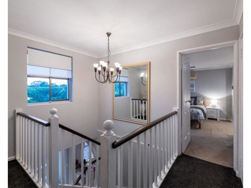 3 Bernard Manning Drive, Duncraig WA 6023