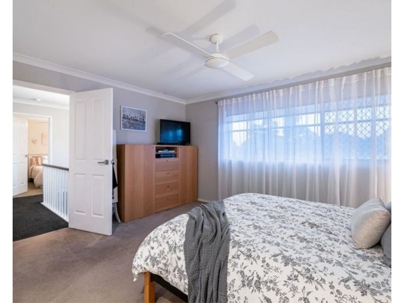 3 Bernard Manning Drive, Duncraig WA 6023