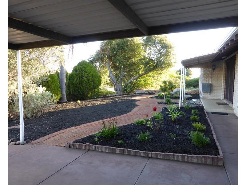 549 Beach Road, Duncraig WA 6023