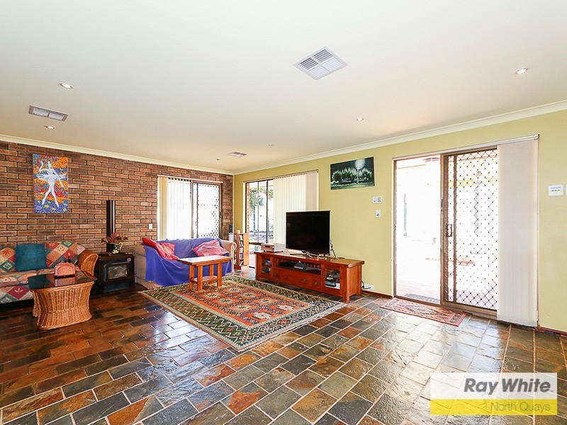 9 Cachuca Court, Duncraig WA 6023