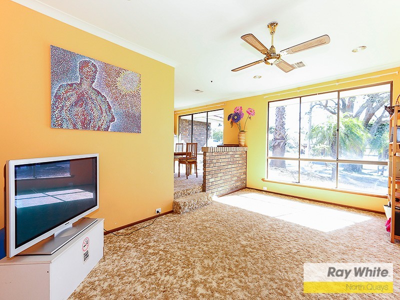 9 Cachuca Court, Duncraig WA 6023