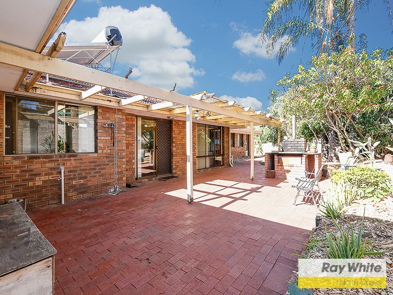 9 Cachuca Court, Duncraig WA 6023