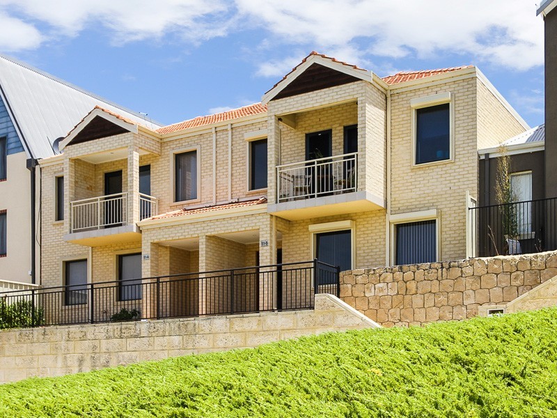 51B Lakeside Drive, Joondalup WA 6027