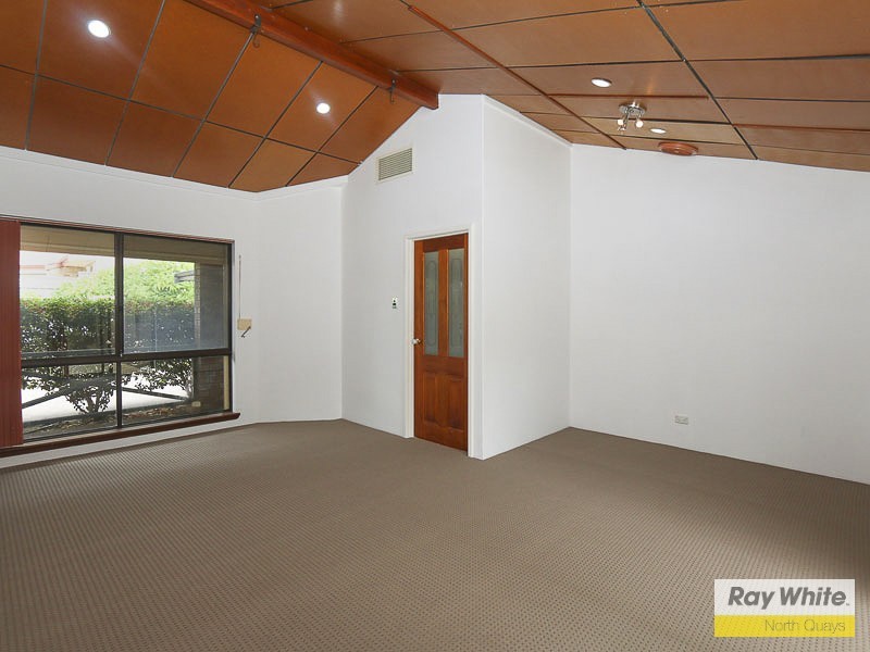 11A Winster Close, Duncraig WA 6023