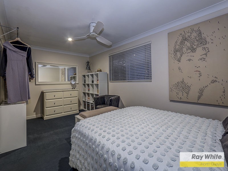 8 Bernard Manning Drive, Duncraig WA 6023