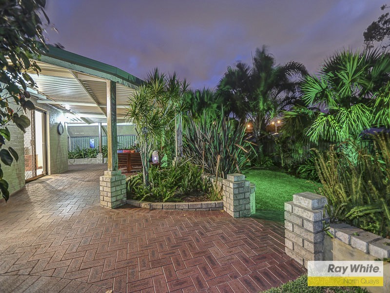 8 Bernard Manning Drive, Duncraig WA 6023