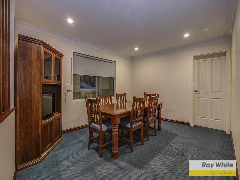 8 Bernard Manning Drive, Duncraig WA 6023