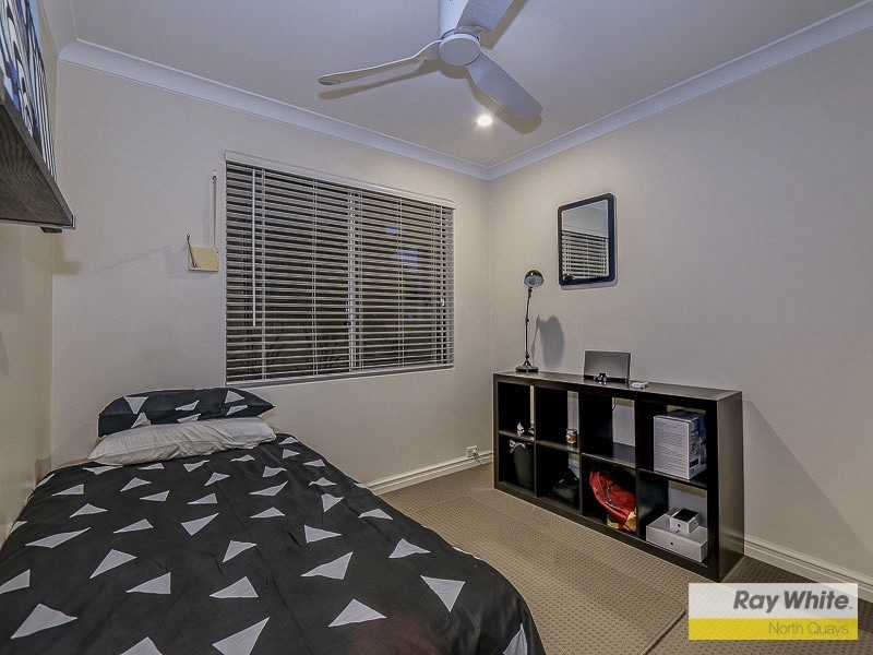 8 Bernard Manning Drive, Duncraig WA 6023