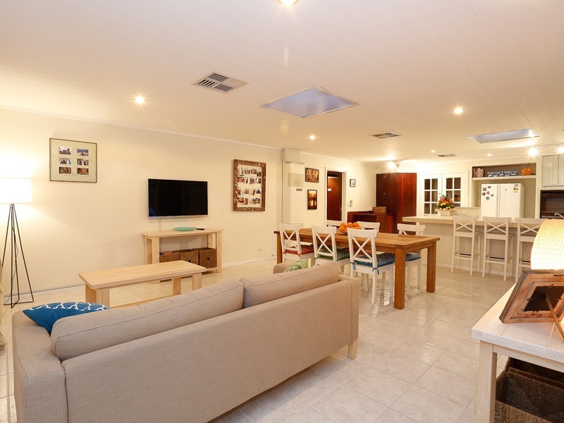 20 MacDougall Rise, Duncraig WA 6023