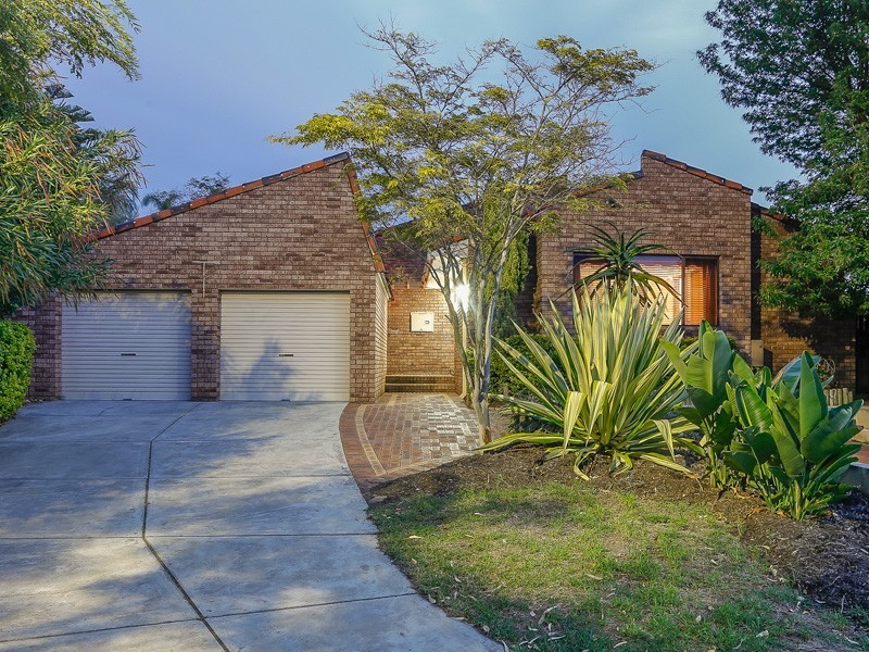 20 MacDougall Rise, Duncraig WA 6023