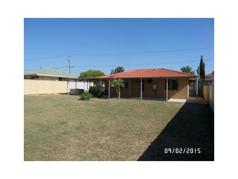 10 PALERMO COURT, Merriwa WA 6030