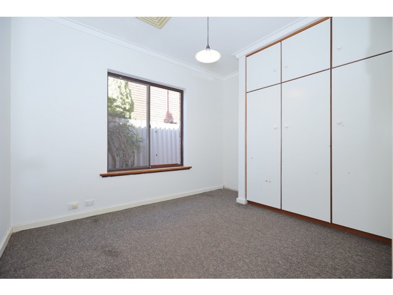 11 Vestey Court, Duncraig WA 6023