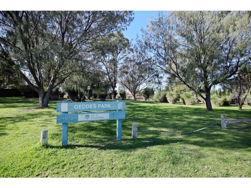 11 Vestey Court, Duncraig WA 6023