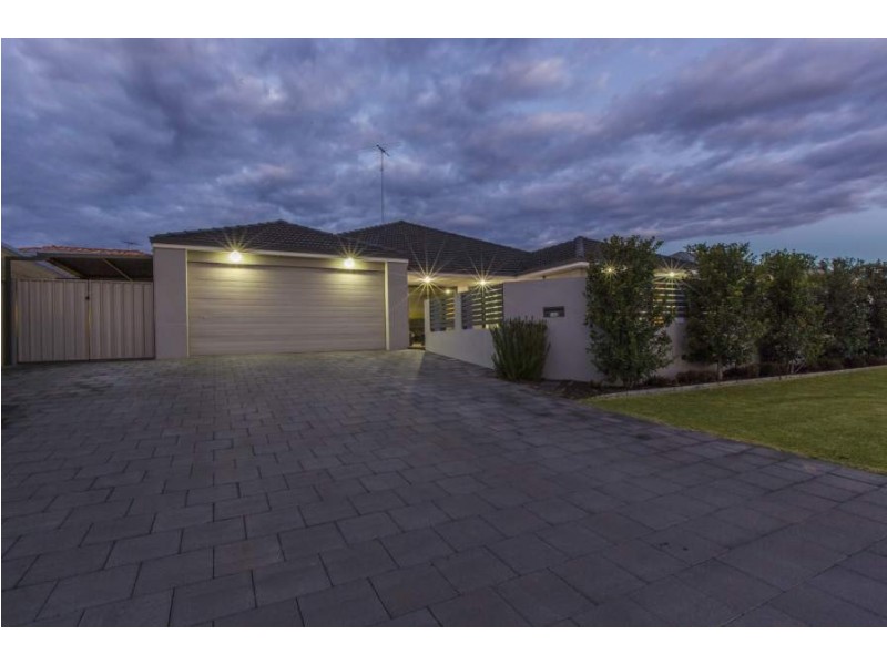 143 Waldburg Dve, Tapping WA 6065