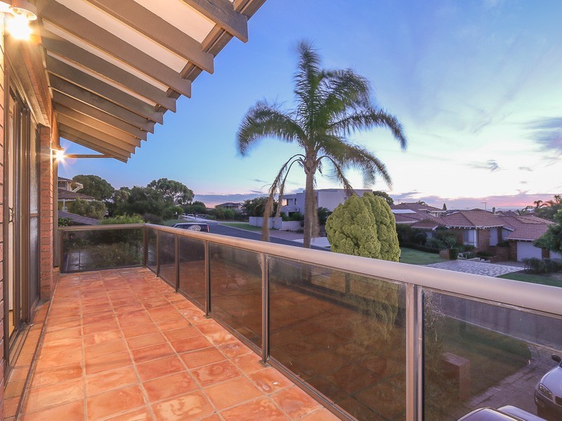 30 Truslove Way, Duncraig WA 6023