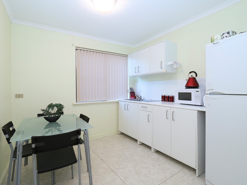30 Truslove Way, Duncraig WA 6023