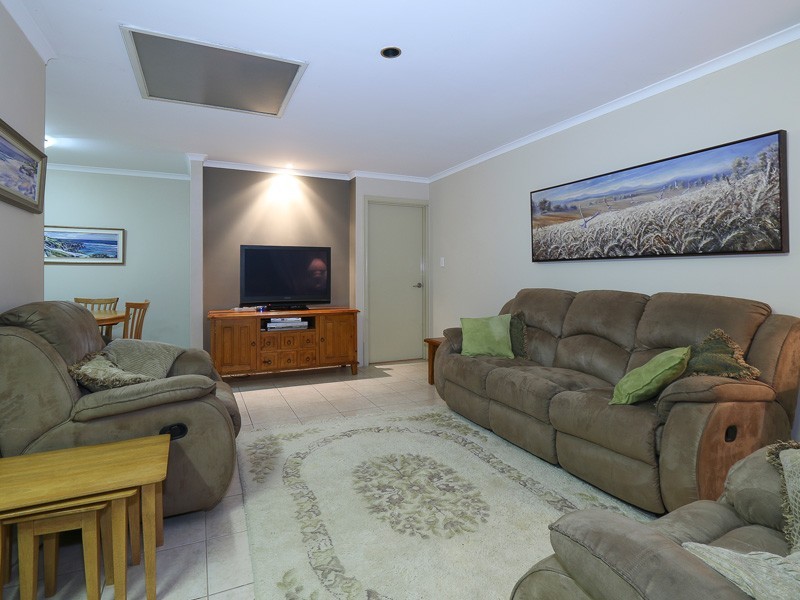 30 Truslove Way, Duncraig WA 6023