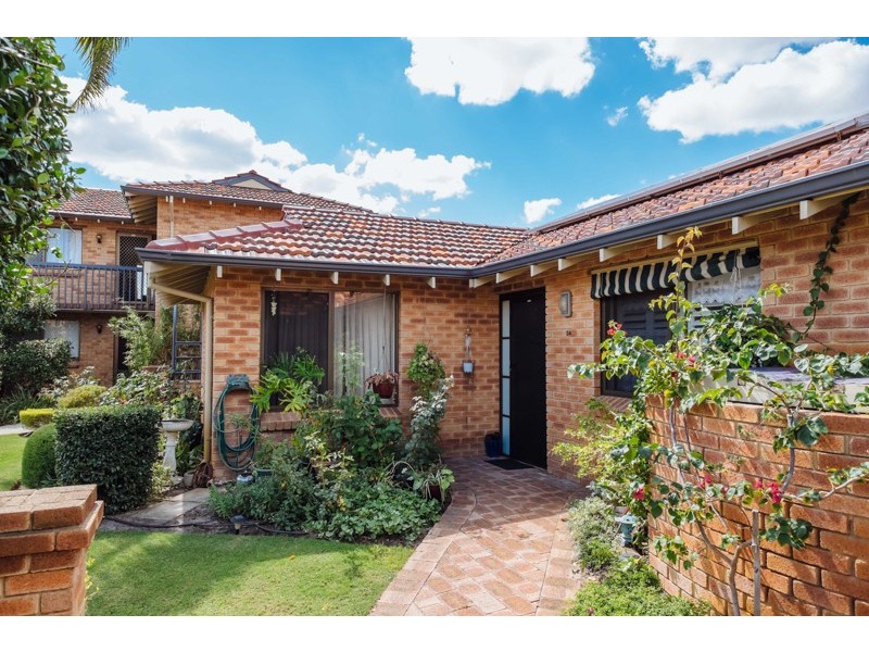 34/52 Liege Street, Woodlands WA 6018