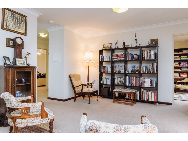 34/52 Liege Street, Woodlands WA 6018