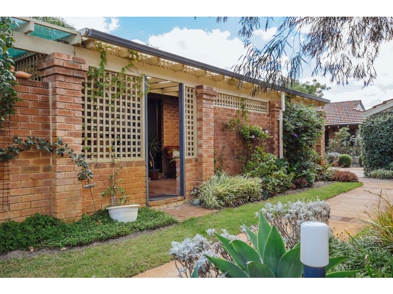 34/52 Liege Street, Woodlands WA 6018