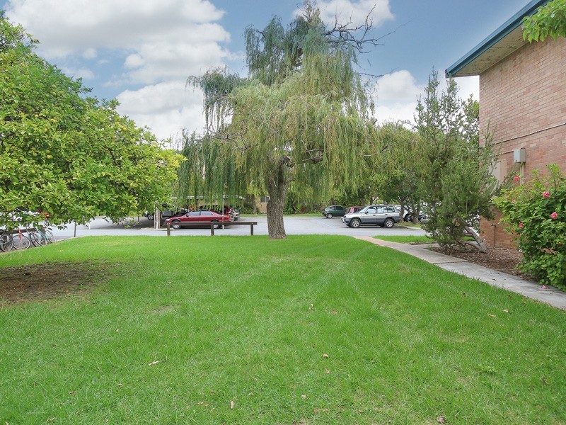 16/85 Herdsman Parade, Wembley WA 6014