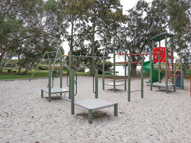 16/85 Herdsman Parade, Wembley WA 6014