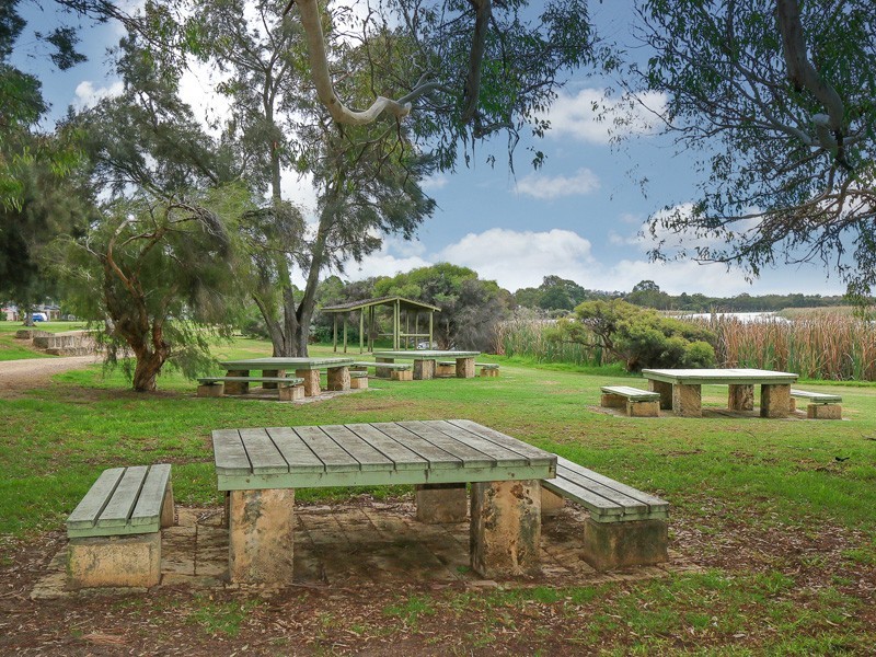 16/85 Herdsman Parade, Wembley WA 6014