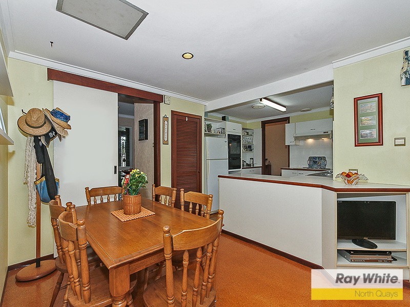 30 Granadilla St, Duncraig WA 6023