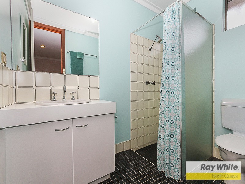 30 Granadilla St, Duncraig WA 6023