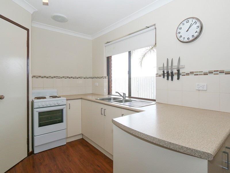 40 Yallambee Crescent, Wanneroo WA 6065