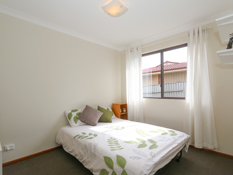 40 Yallambee Crescent, Wanneroo WA 6065