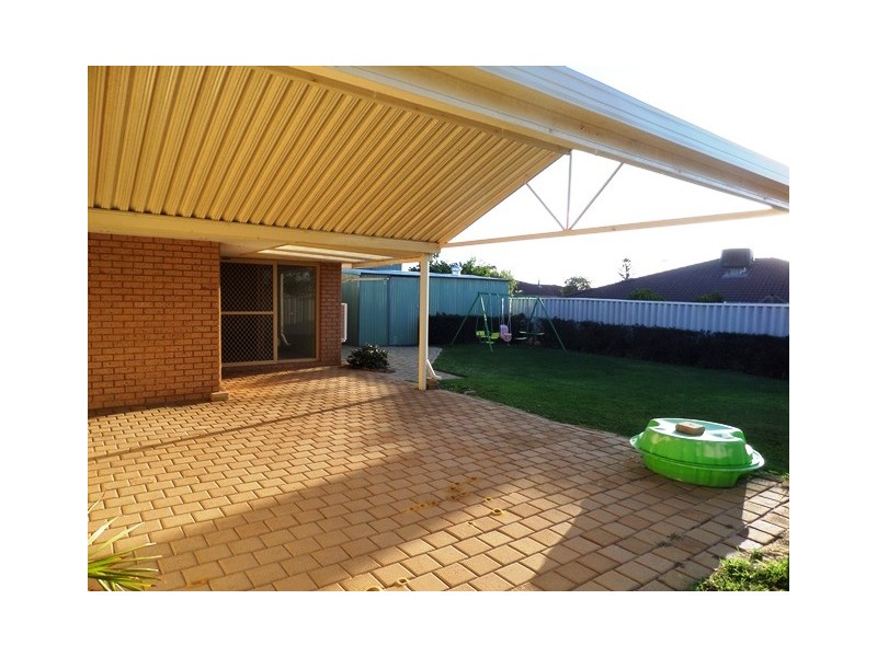 16 SAPPLETON RTT, Merriwa WA 6030