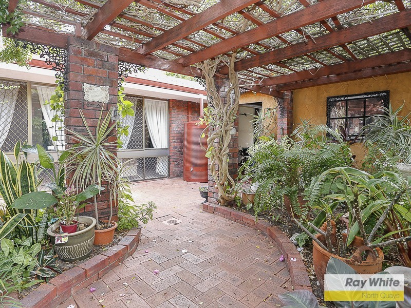 23 Langholm Place, Duncraig WA 6023