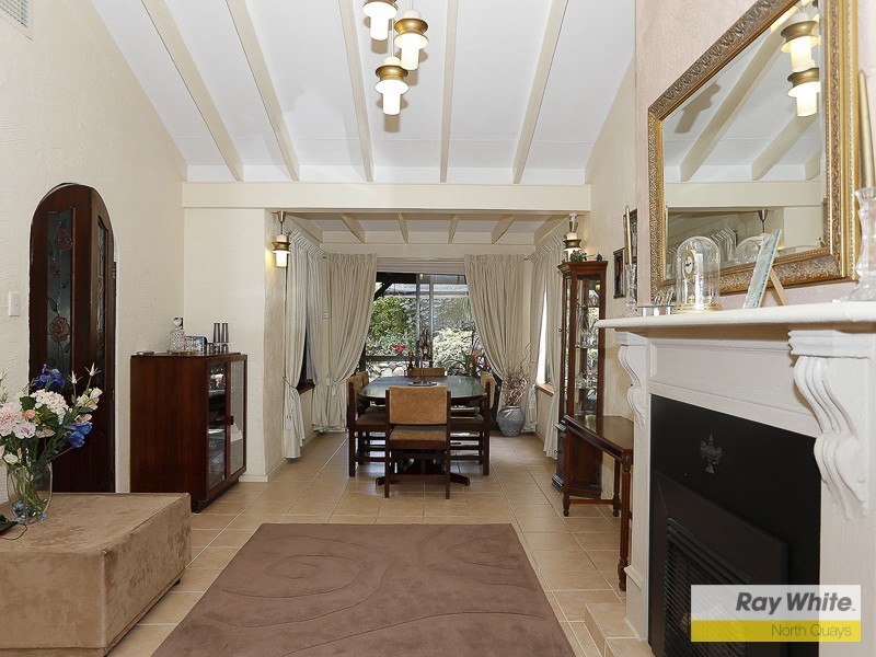 23 Langholm Place, Duncraig WA 6023