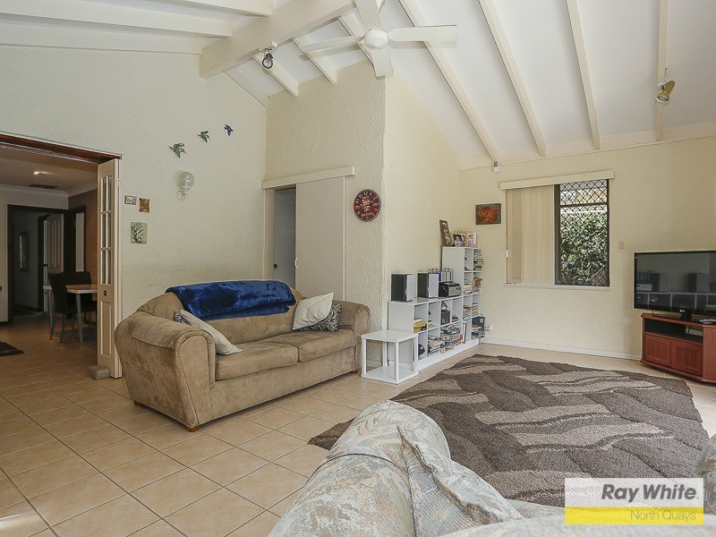 23 Langholm Place, Duncraig WA 6023