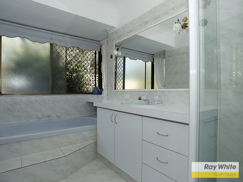 23 Langholm Place, Duncraig WA 6023