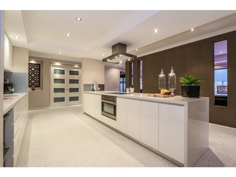 12 Castanet Dve, Madeley WA 6065