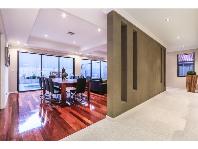 12 Castanet Dve, Madeley WA 6065