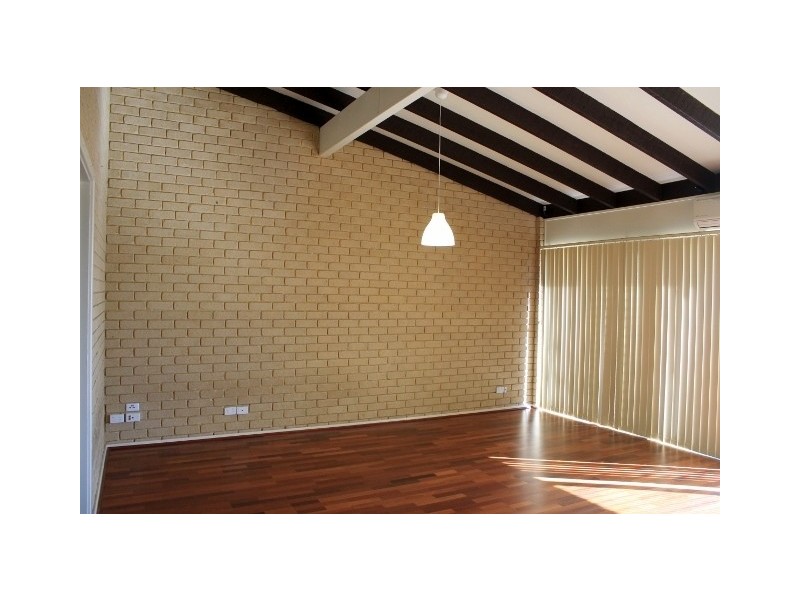 19 SPRINGFIELD COURT, Kallaroo WA 6025