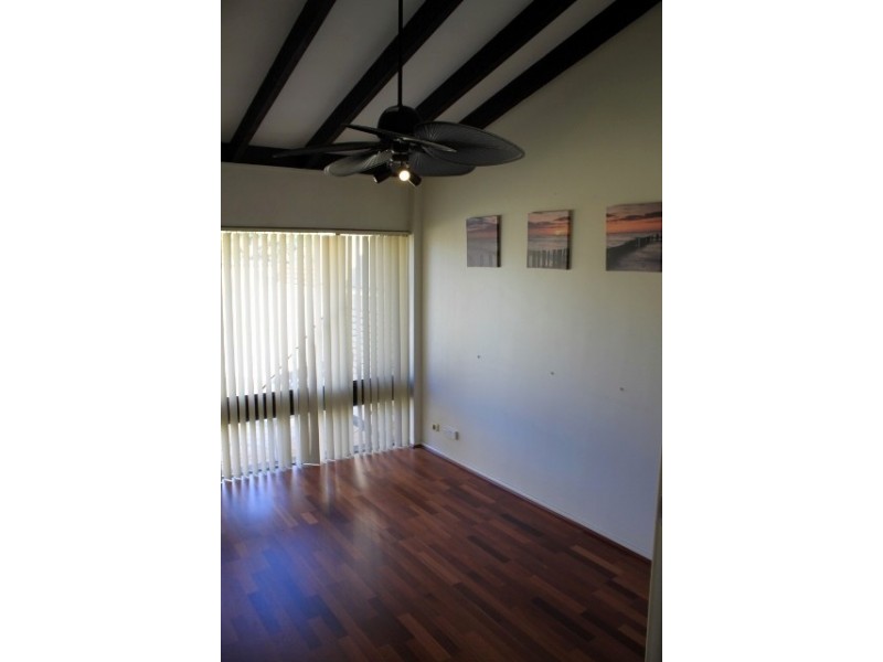 19 SPRINGFIELD COURT, Kallaroo WA 6025