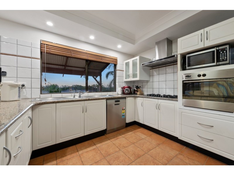 15 Stott Way, Duncraig WA 6023