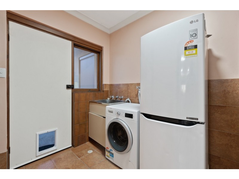 15 Stott Way, Duncraig WA 6023